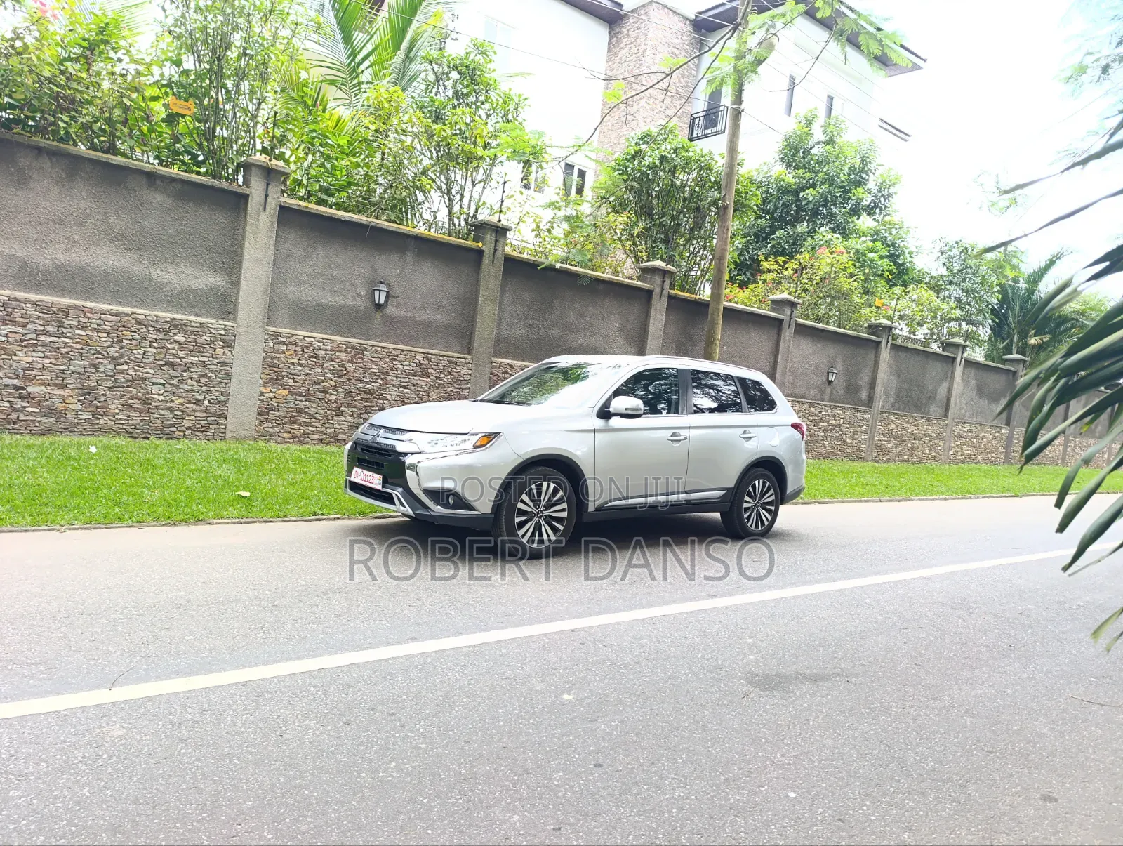 Mitsubishi Outlander SEL S-AWC 2020 Silver
