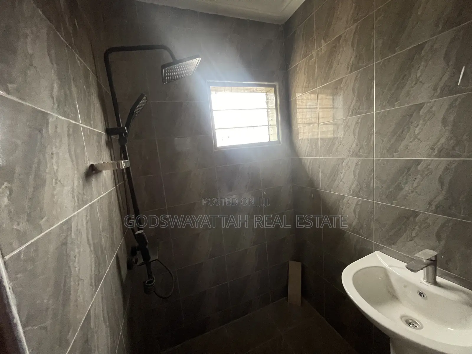 3bdrm Apartment in East Legon, Adjiriganor for rent