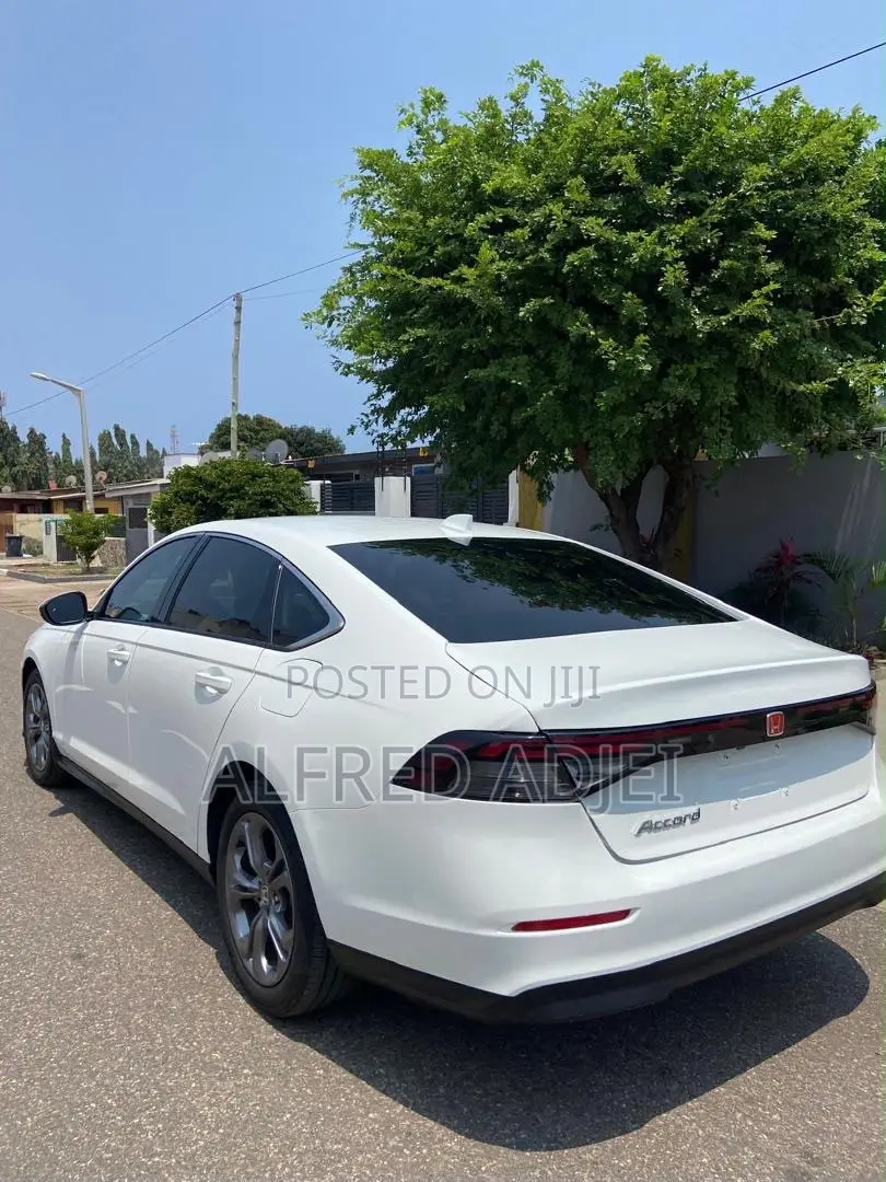 Honda Accord EX CVT 2024 White