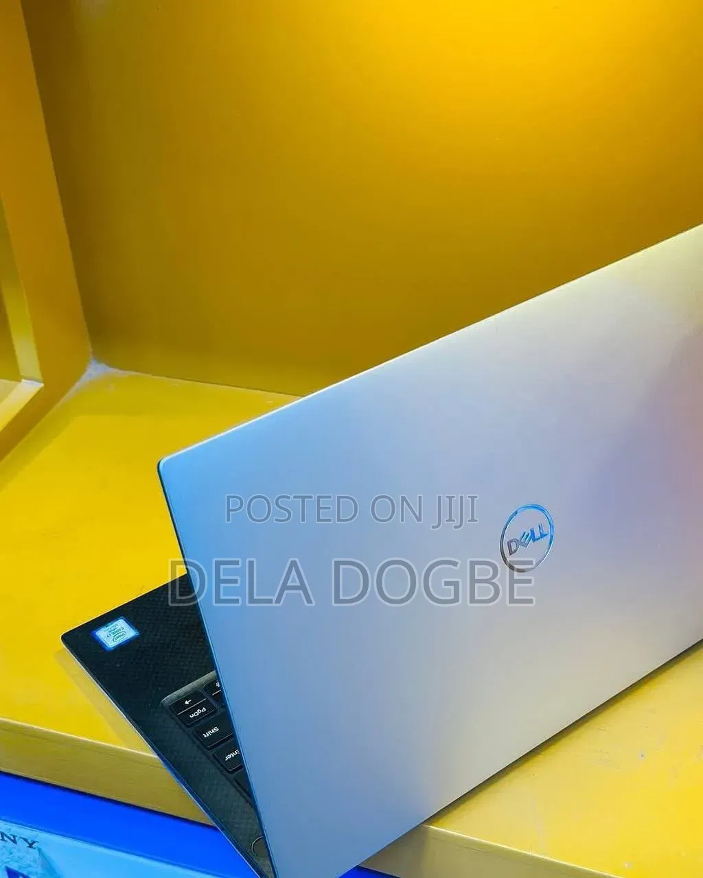 New Laptop Dell XPS 13 9360 8GB Intel Core i5 SSD 256GB