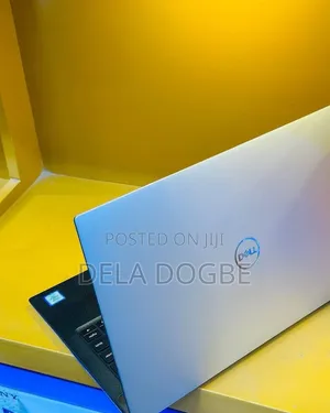 New Laptop Dell XPS 13 9360 8GB Intel Core i5 SSD 256GB