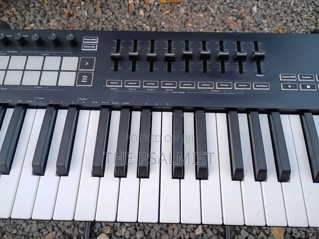 Novation Launch Key 49 Midi Controller With 16drumpads
