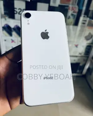 Apple iPhone XR 128 GB White