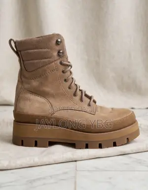 KEEN NXIS EVO Mid Waterproof Boot - Size 44