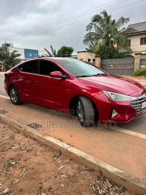 Hyundai Elantra 2019 Red