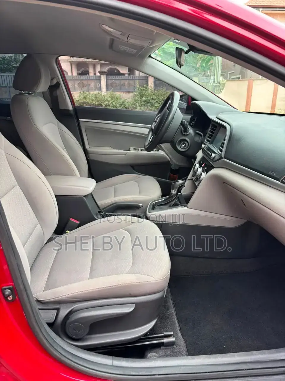 Hyundai Elantra 2019 Red