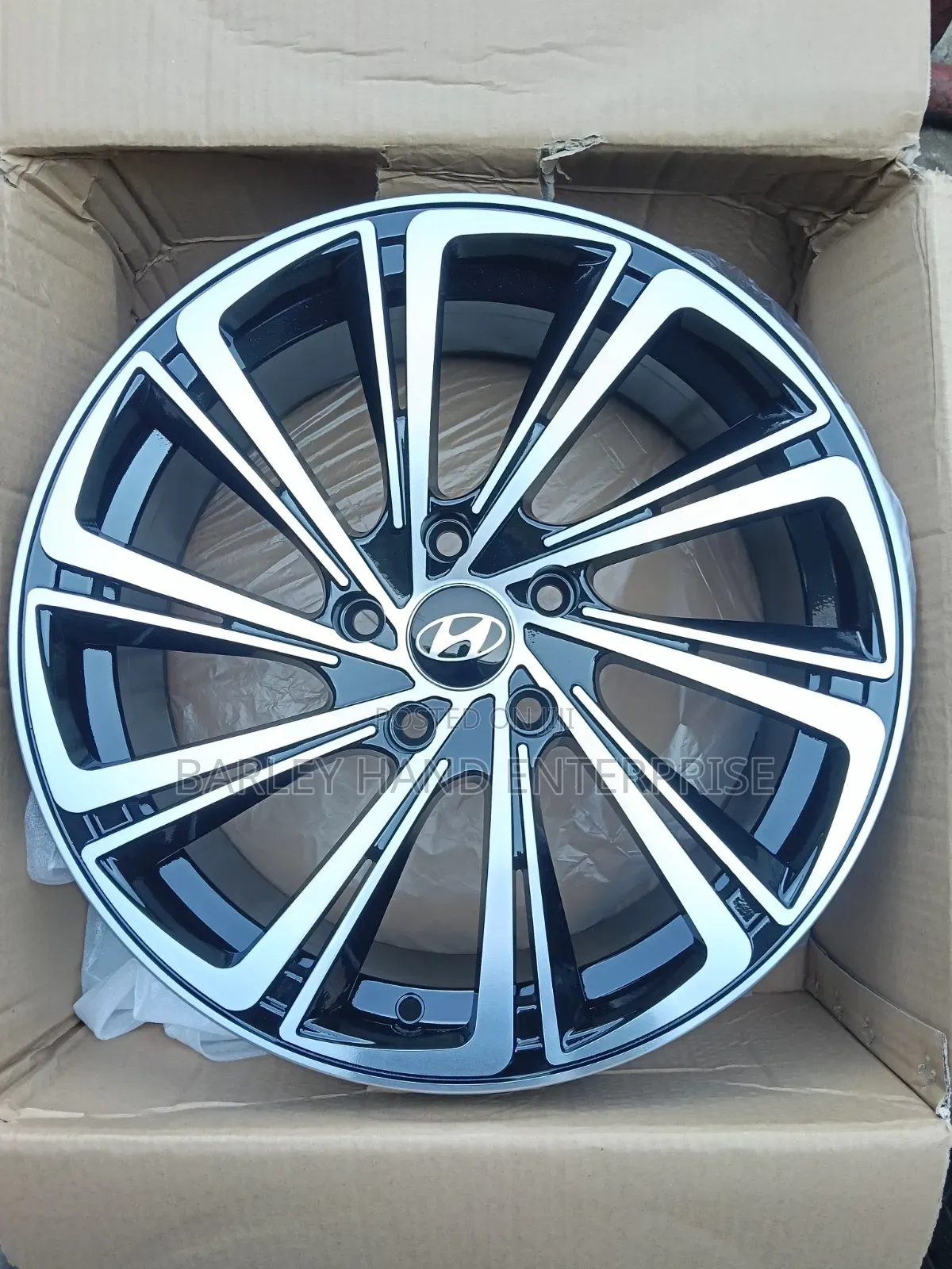 Brand New 17inch Alloy Rims for Hyundai Santafe,Tucson,Sonata,Elantra