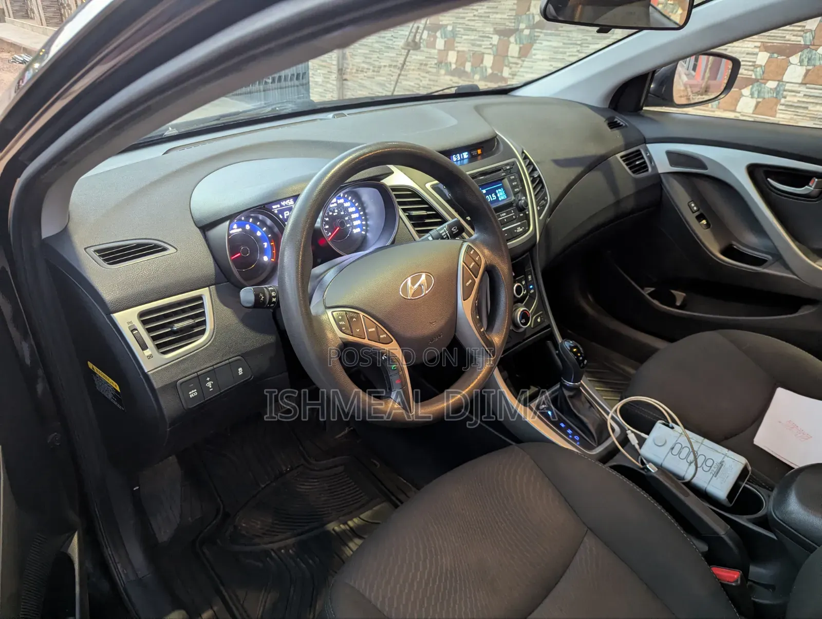 Hyundai Elantra 2016 Black