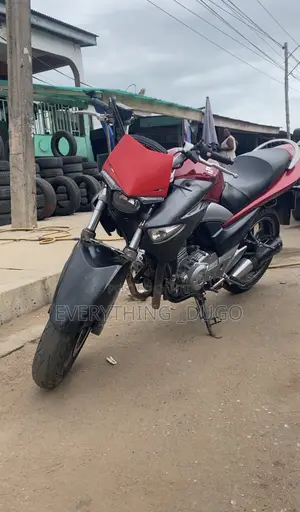 Suzuki Bike 2013 Red