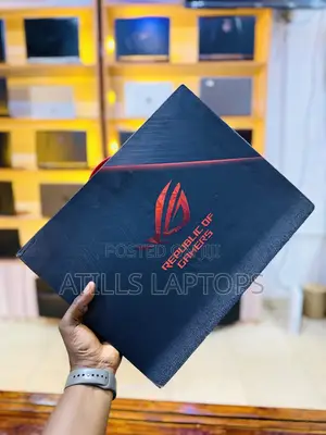 Laptop Asus ROG Strix G15 16GB Intel Core i7 SSD 512GB