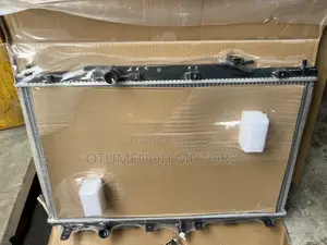 Honda CR-V 2012 2013 2014 2015 2016 Radiator (Water Tank)