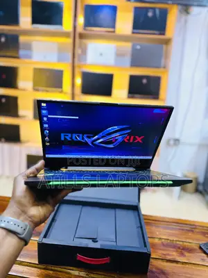 Laptop Asus ROG Strix G15 16GB Intel Core i7 SSD 512GB
