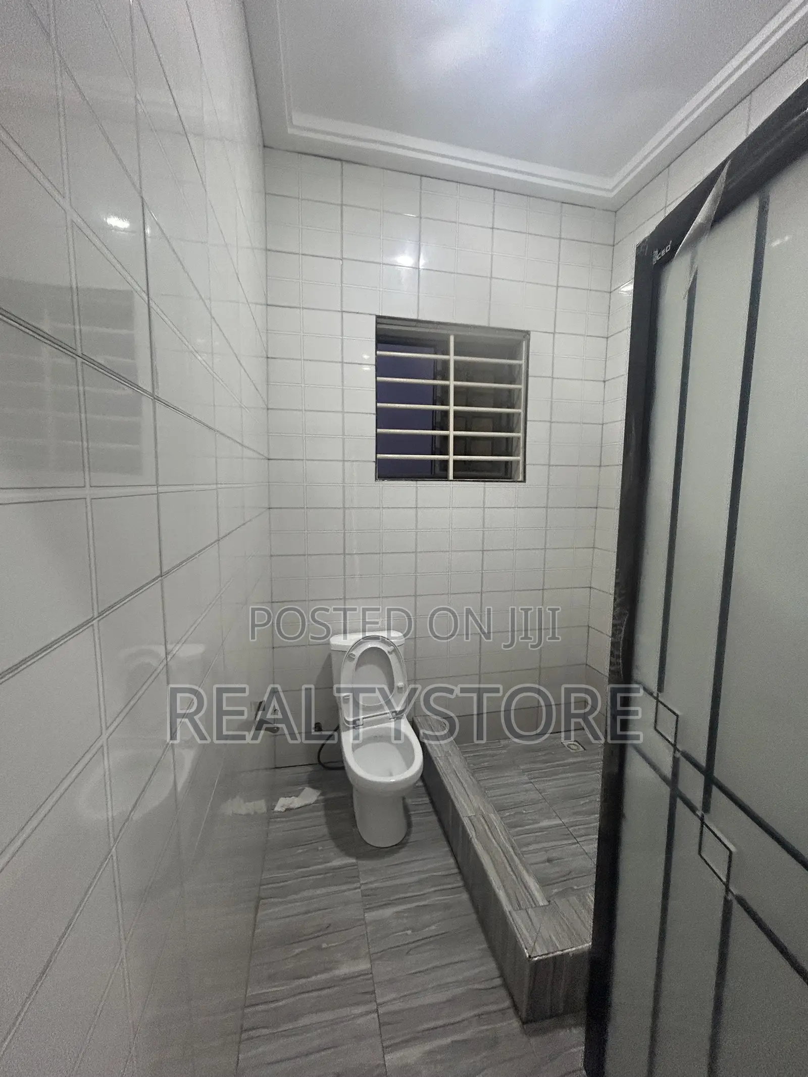 2bdrm Apartment in Taifa Police Station, Accra Metropolitan for rent