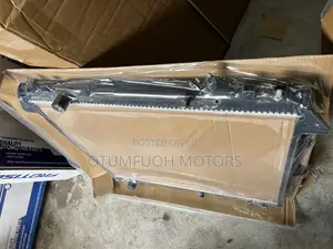 Toyota Hilux Vigo 2012 2013 2014 Radiator (Water Tank)