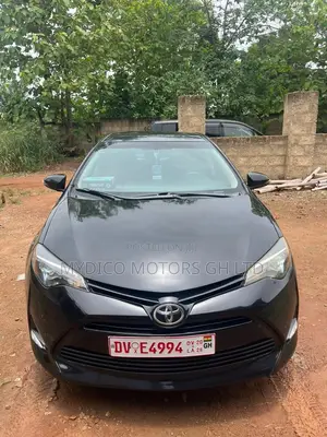 Toyota Corolla LE 4dr Sedan (1.8L 4cyl CVT) 2015 Black