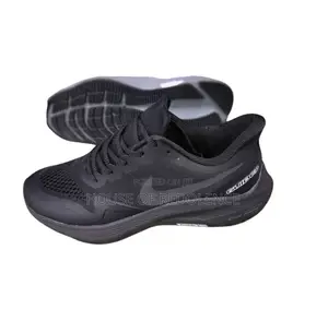 Nike Running Guide 10 Sneakers