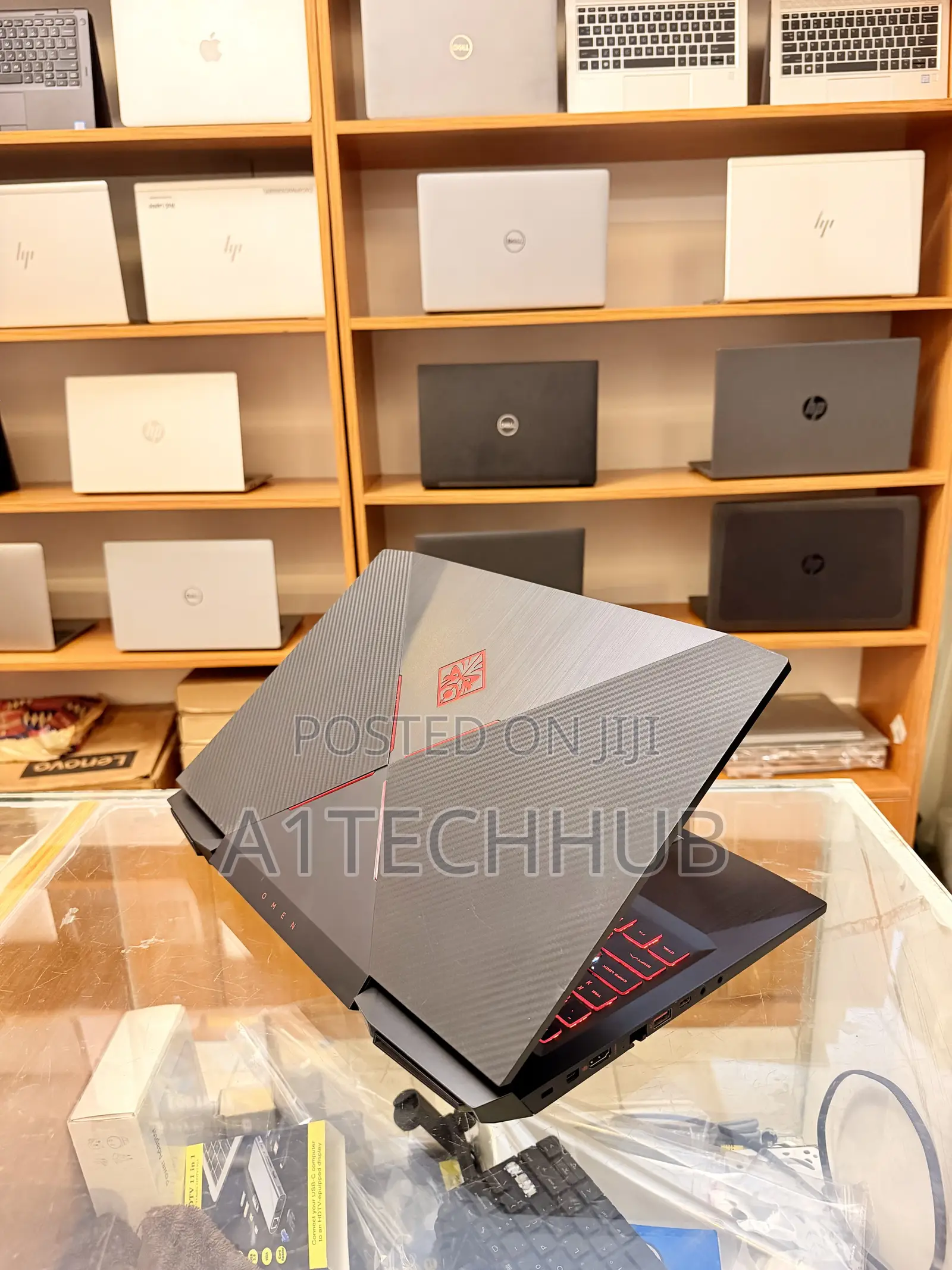 Laptop HP Omen 15 16GB Intel Core i7 HDD+SSD 256GB