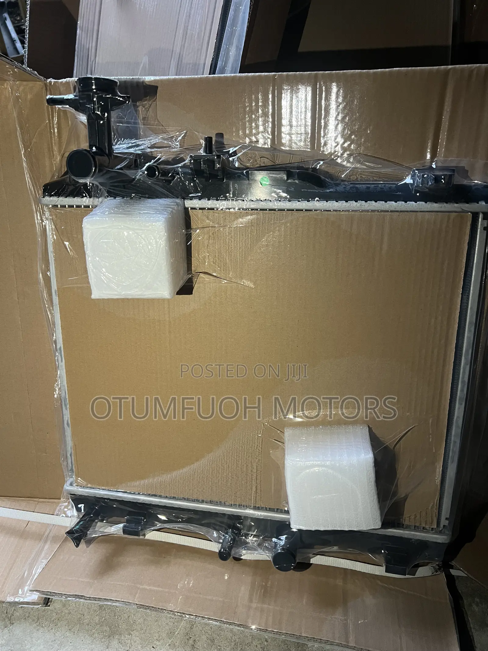Mitsubishi Mirage 2014 2015 2016 2017 Radiator (Water Tank)