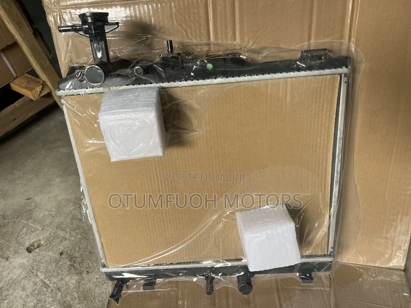 Mitsubishi Mirage 2014 2015 2016 2017 Radiator (Water Tank)