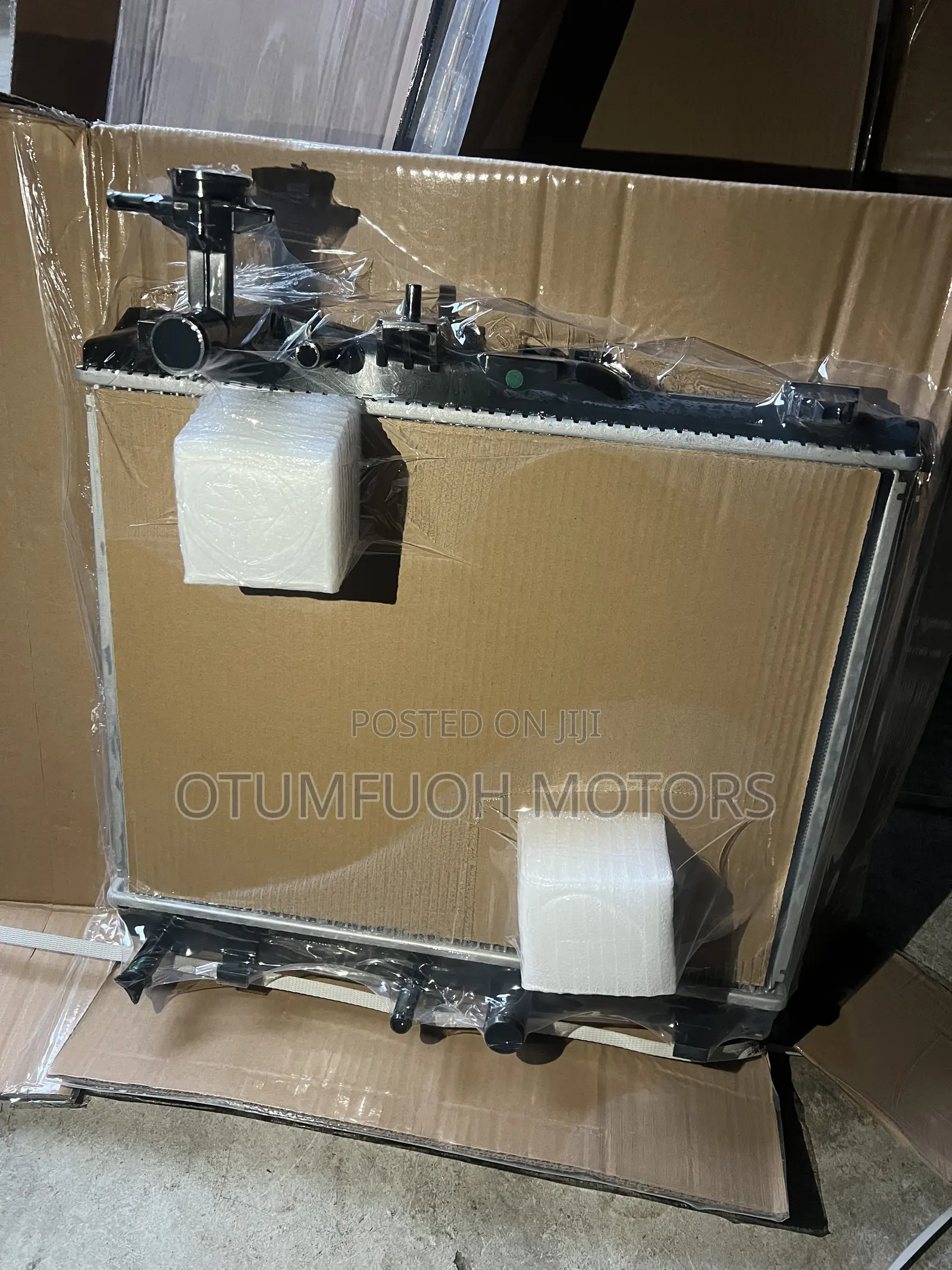 Mitsubishi Mirage 2014 2015 2016 2017 Radiator (Water Tank)