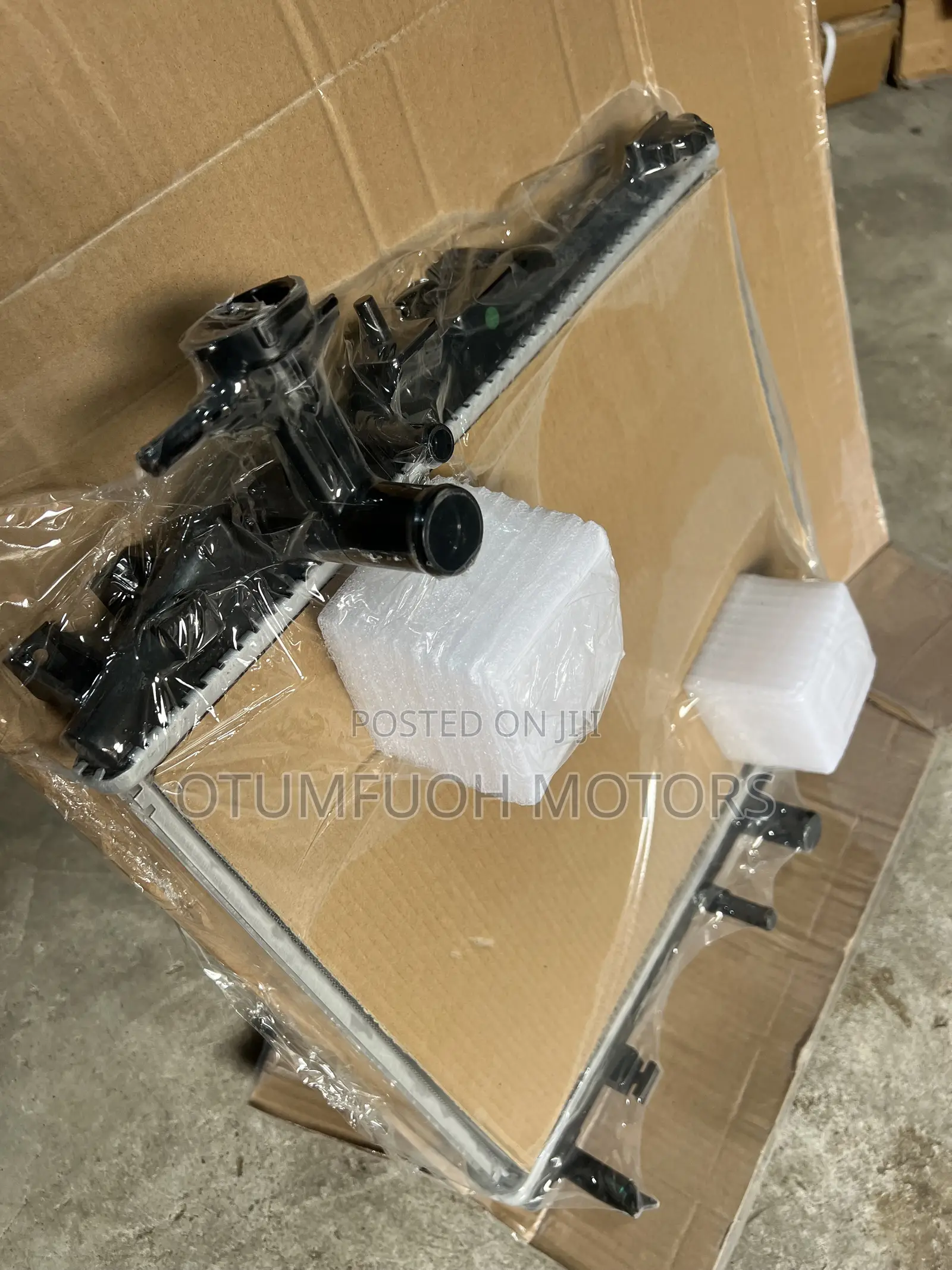 Mitsubishi Mirage 2014 2015 2016 2017 Radiator (Water Tank)