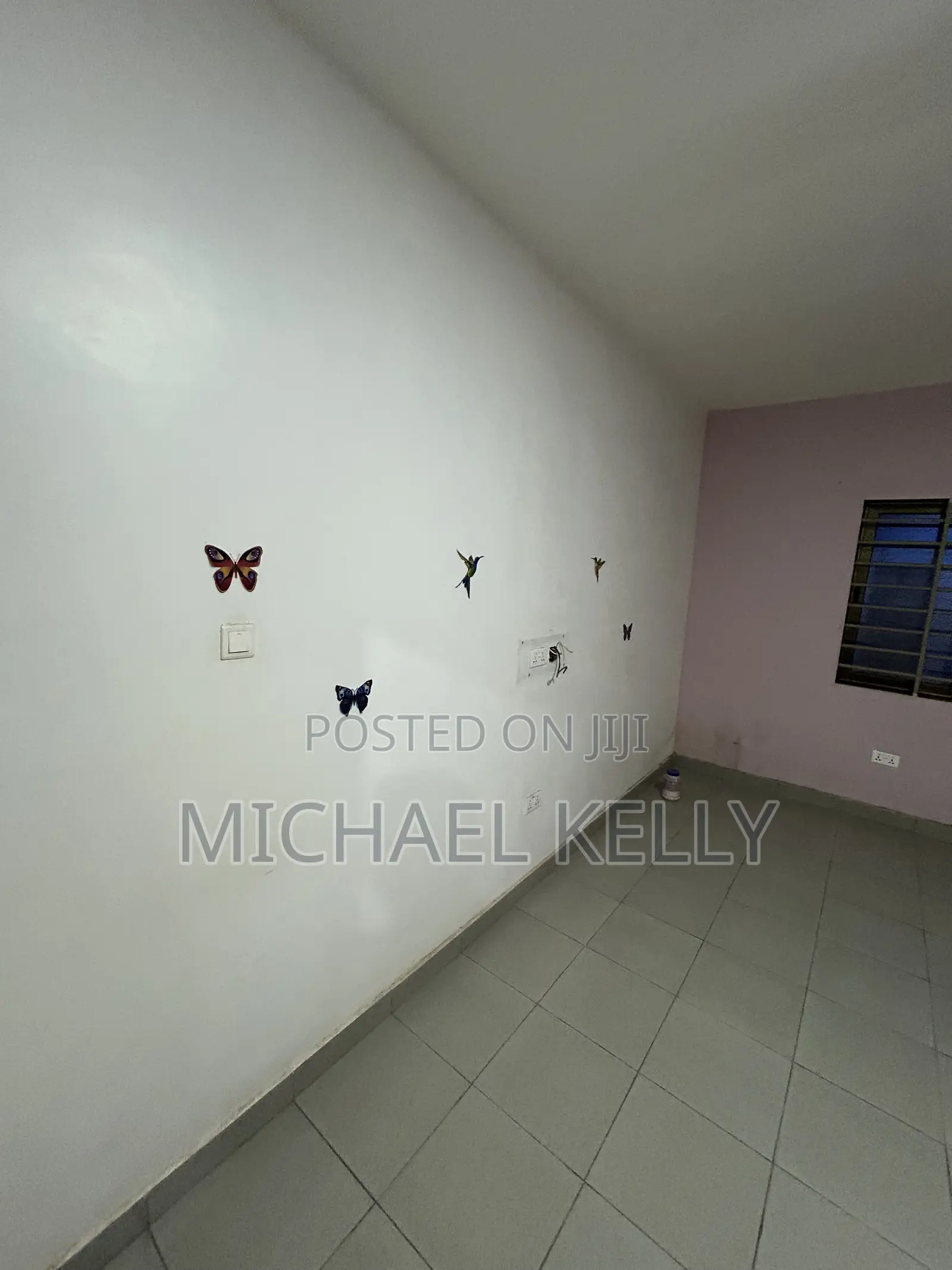 6bdrm Shared Apartment in Ashomang Estate for rent