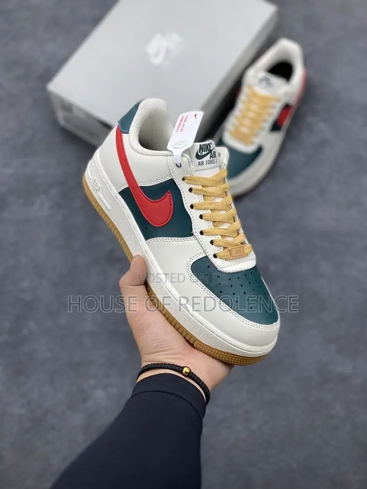 Nike Air Force 1 Low Sneakers