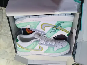 Nike Air Force