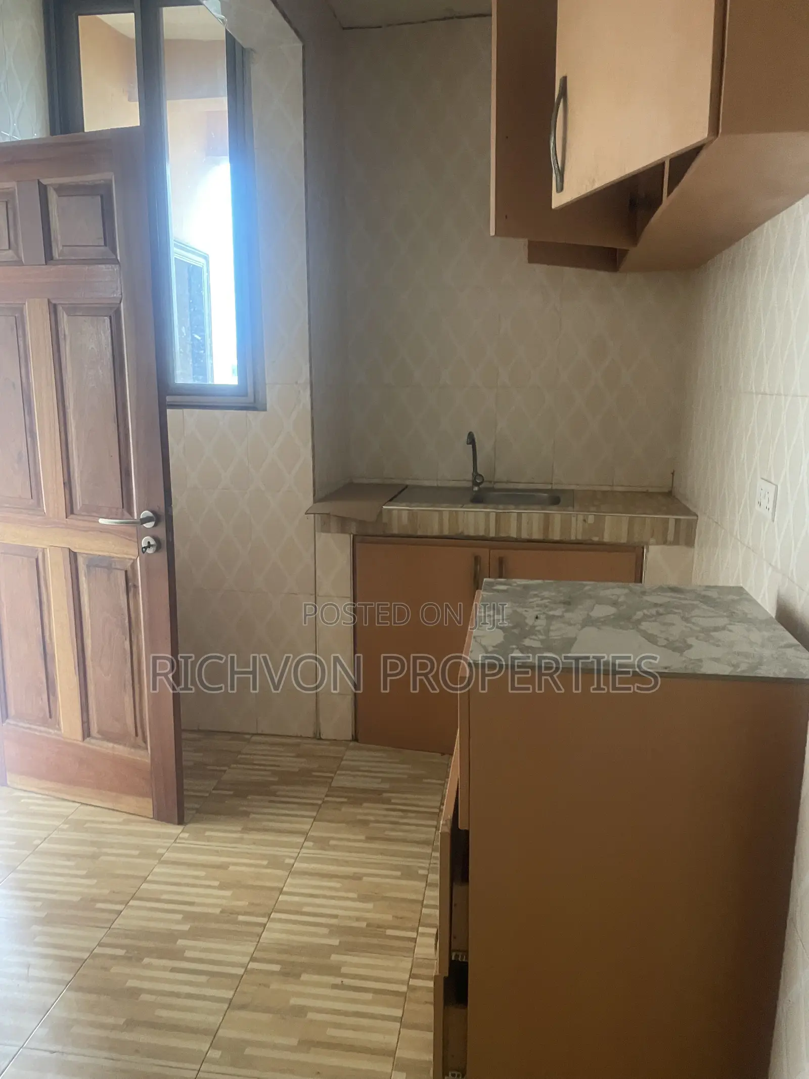 1bdrm Apartment in Richvon, Baatsona Total for rent
