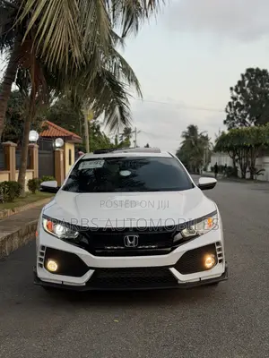Honda Civic EX Hatchback 2019 White