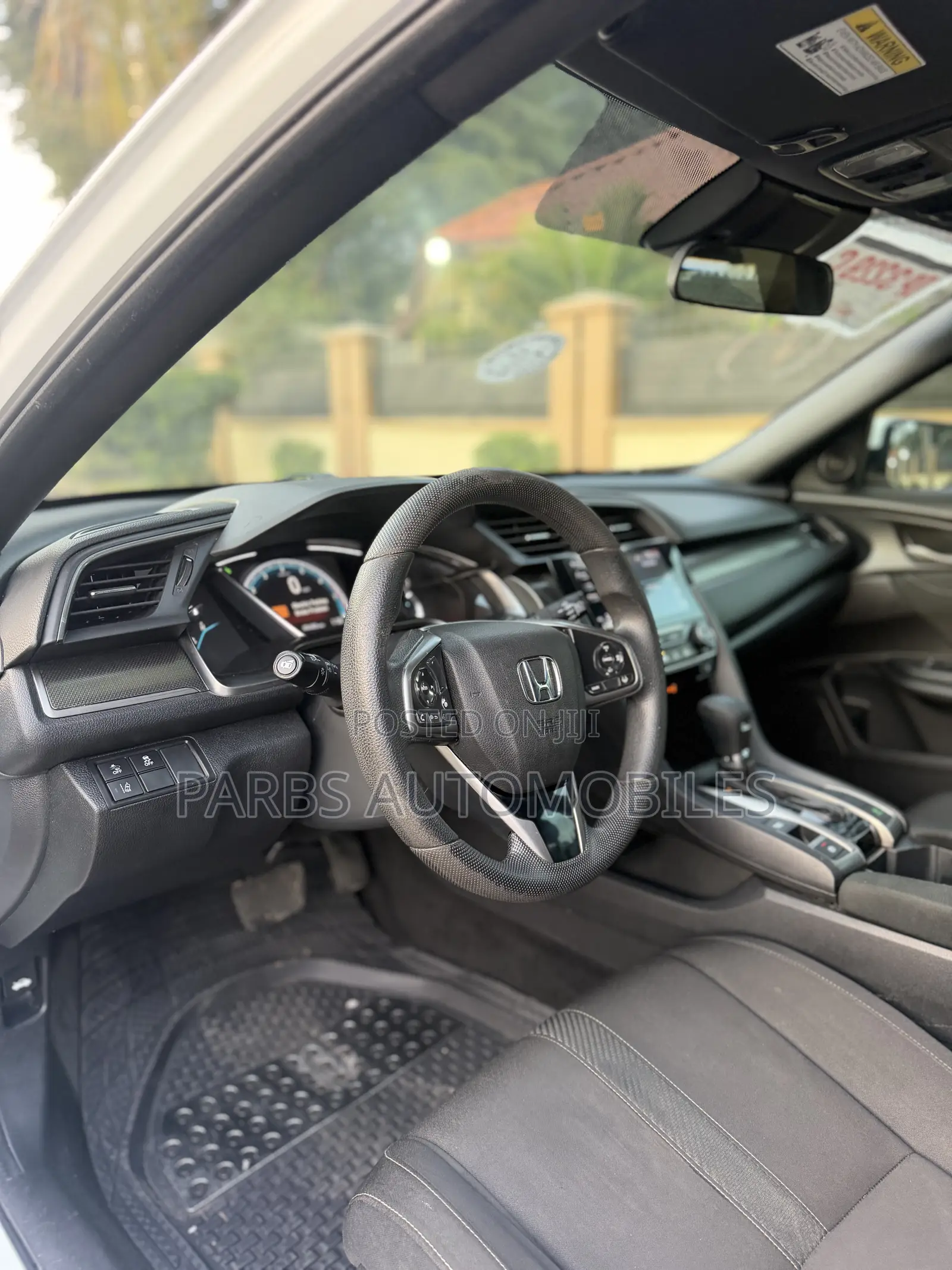 Honda Civic EX Hatchback 2019 White