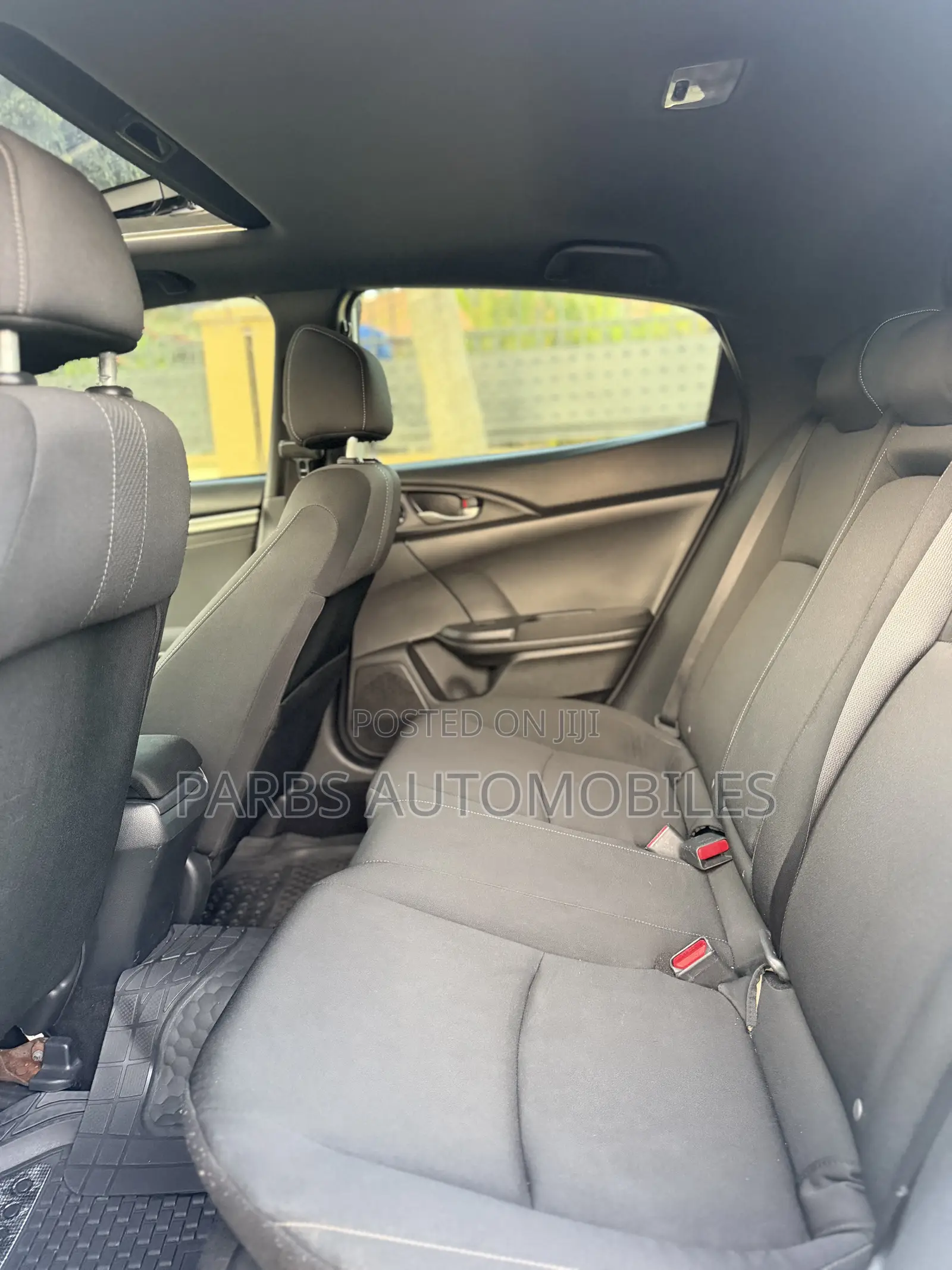 Honda Civic EX Hatchback 2019 White