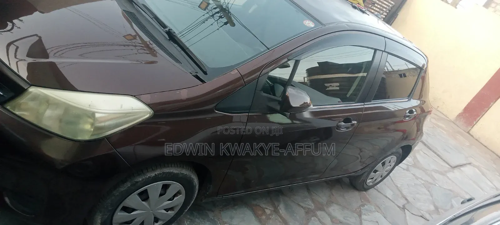 Toyota Vitz 2013 Brown