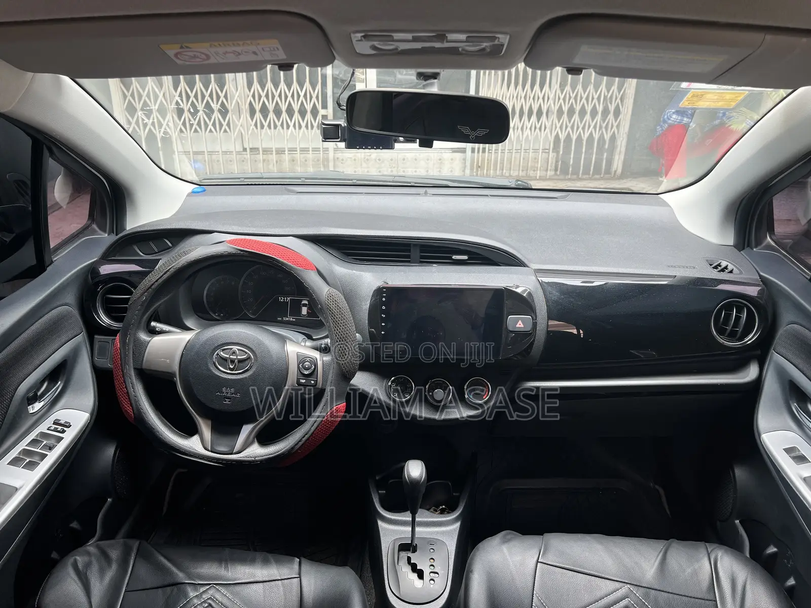 Toyota Vitz 1.3 FWD 5dr 2015 White