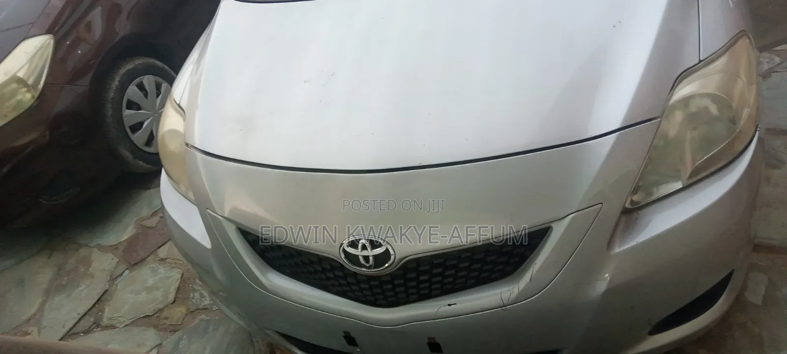 Toyota Belta 2012 Silver