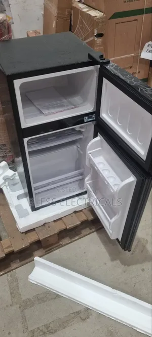 NASCO NASF2 10FL Table Top Fridge