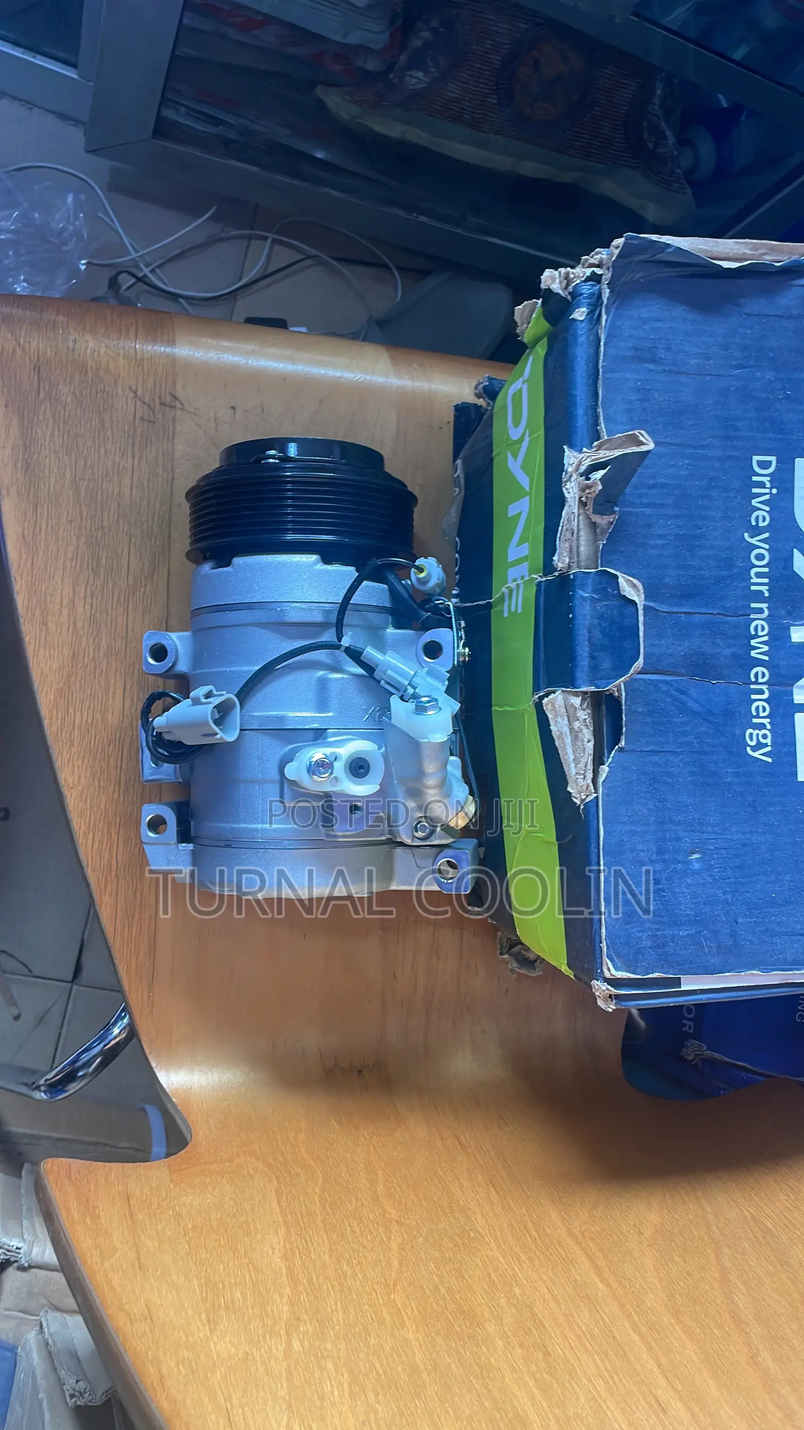 Land Cruiser 2014 AC Compressor