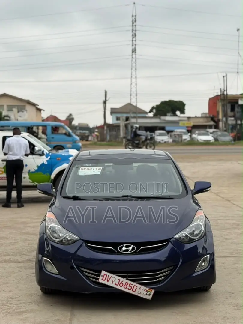 Hyundai Elantra Limited Sedan FWD (1.8L 4cyl 6A) 2013 Blue