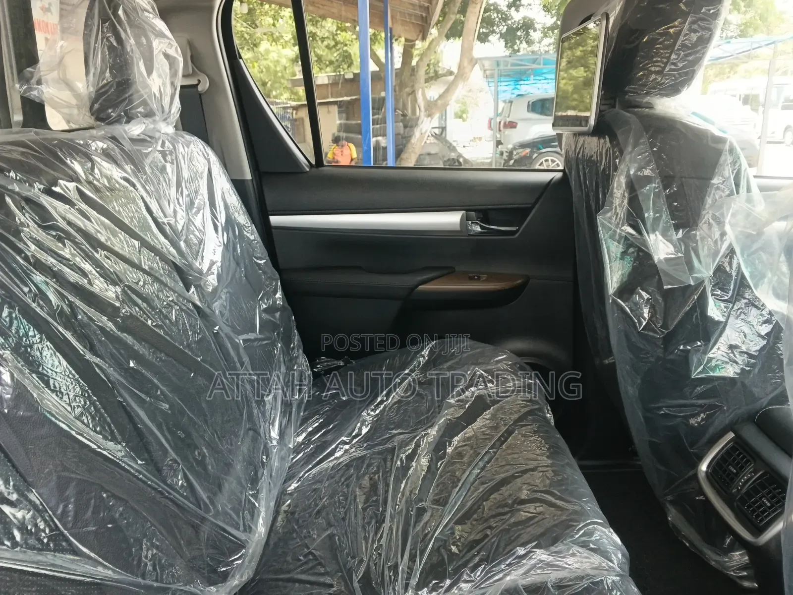 Toyota Hilux 2025 Black