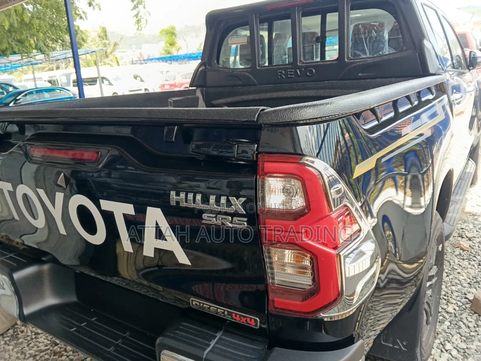 Toyota Hilux 2025 Black