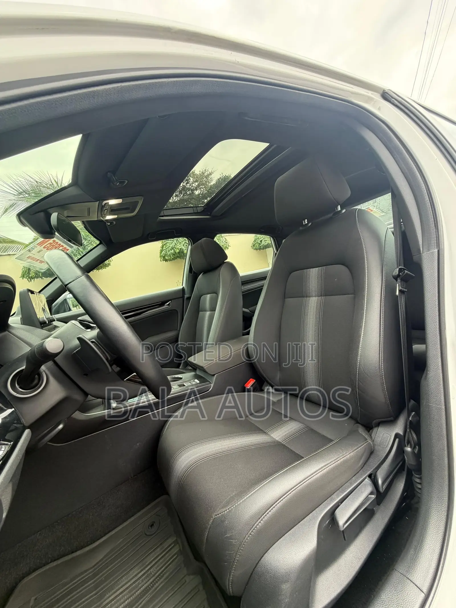 Honda Civic Sport Hybrid Hatchback 2026 White