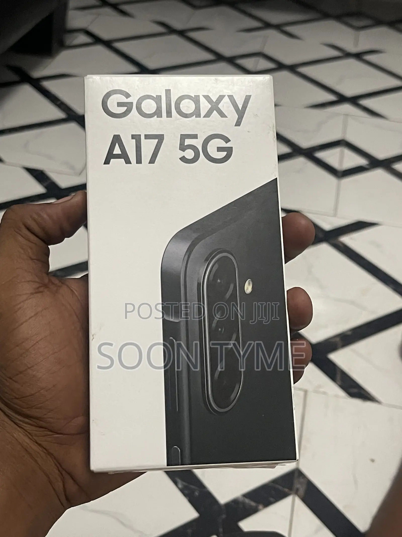 New Samsung Galaxy A17 5G 128 GB Black