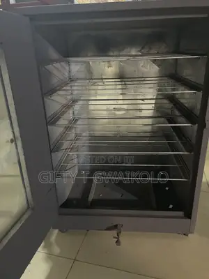 Gas Oven and Cooling Rack
