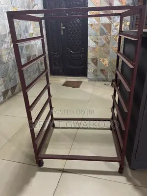 Gas Oven and Cooling Rack