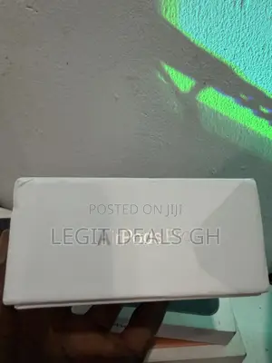 Apple AirPods 2nd Generation