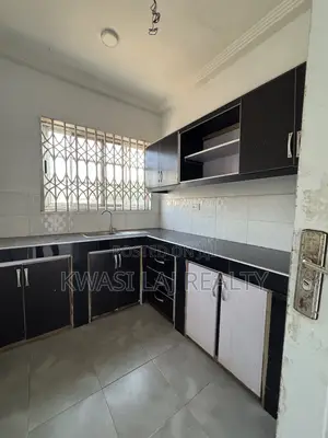 4bdrm House in New Bortianor, Weija for sale