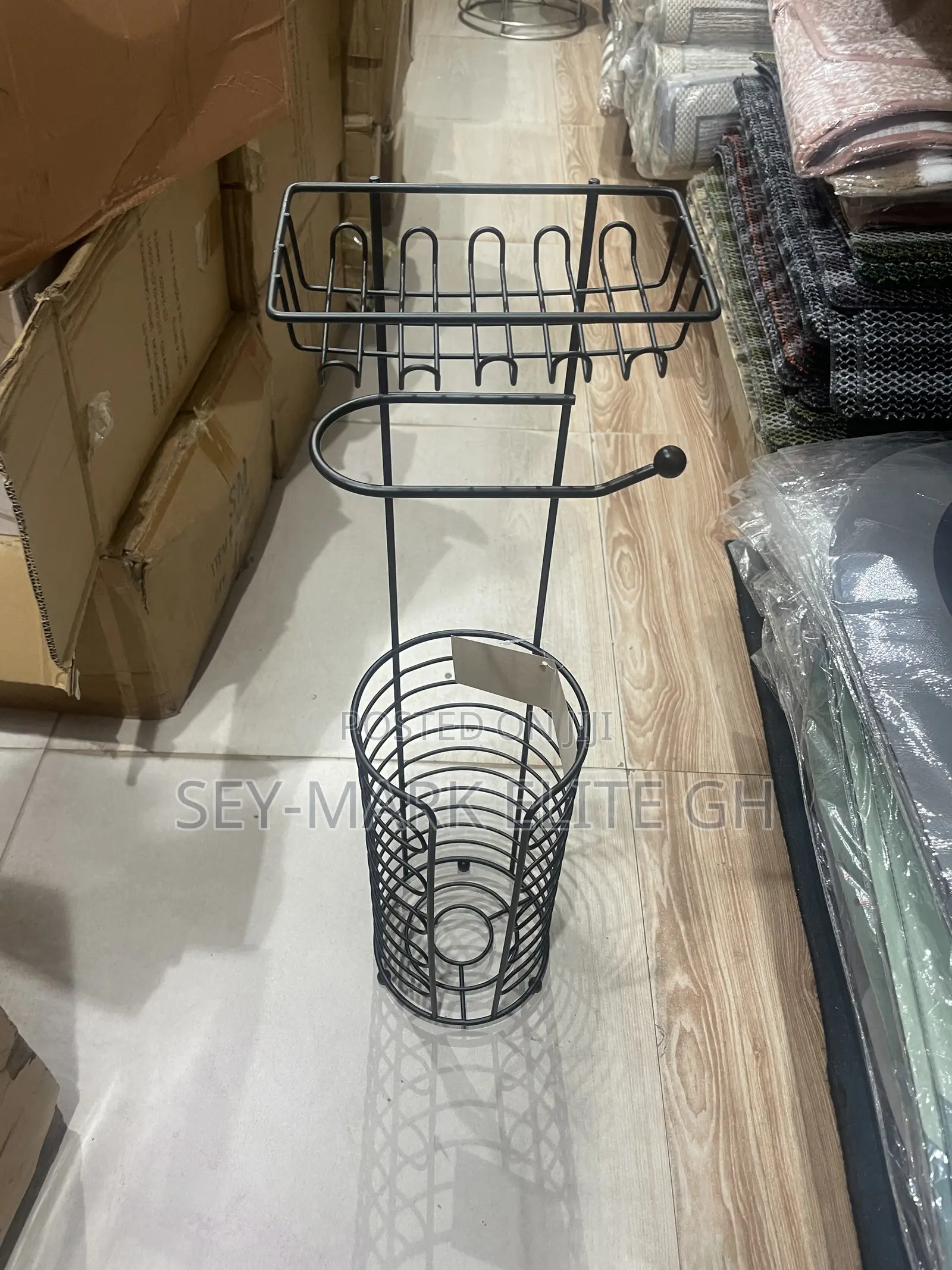 Toilet Paper Holder (Metal)