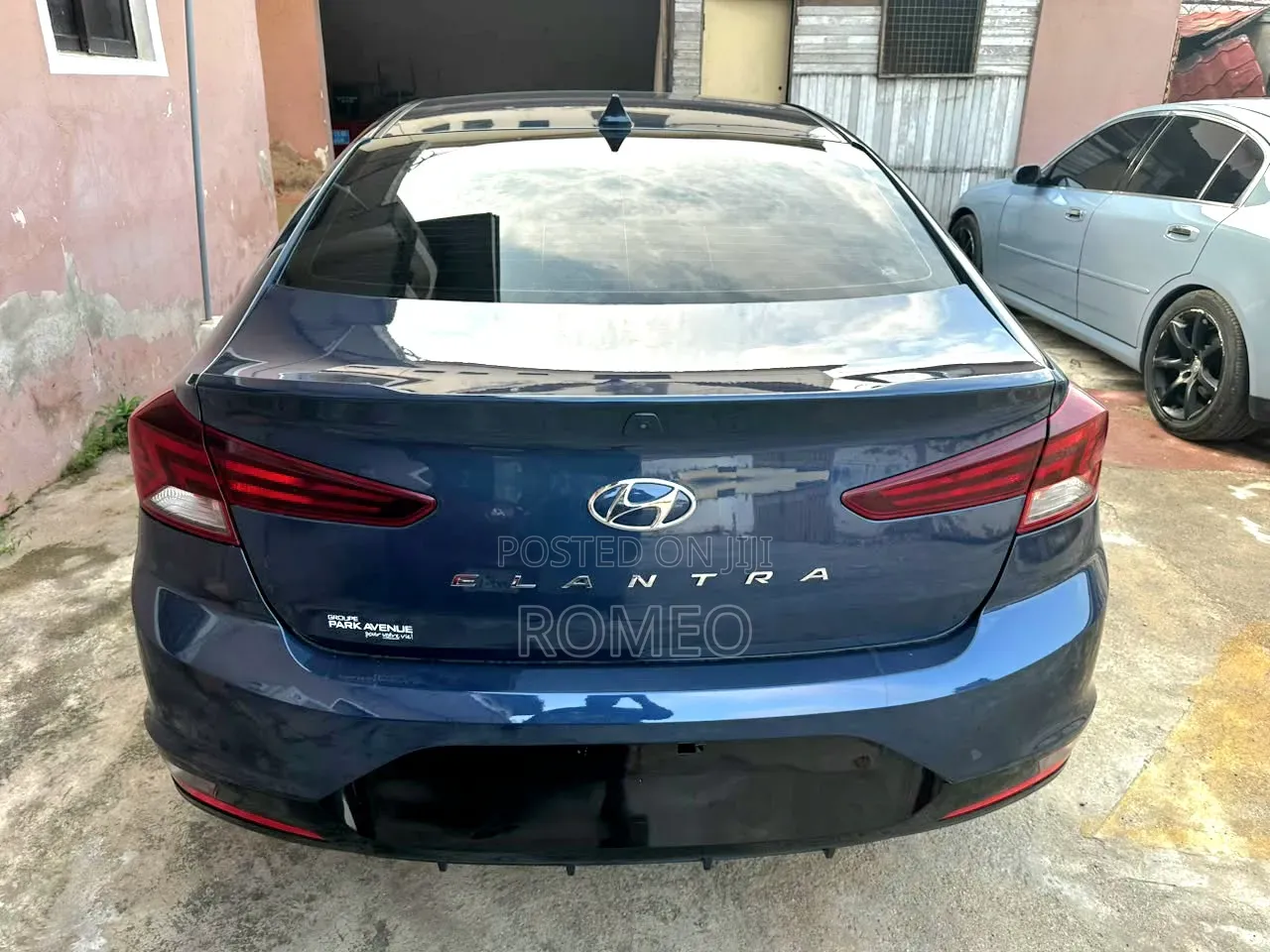 Hyundai Elantra 2019 Black