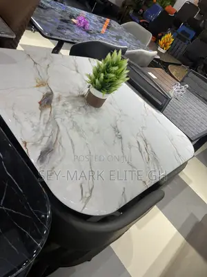 Marble Dinning Table Set (4 Chair)