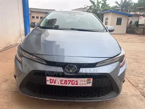 Toyota Corolla 2024 Beige